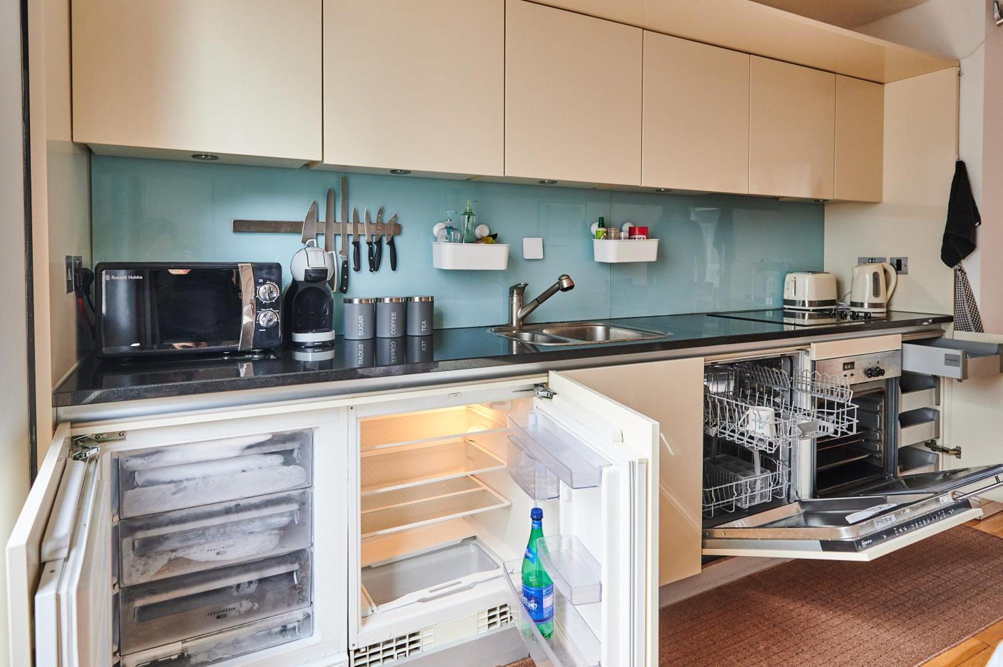 Bright 2 Bedroom Flat In Old Street With Balcony Londres Exterior foto